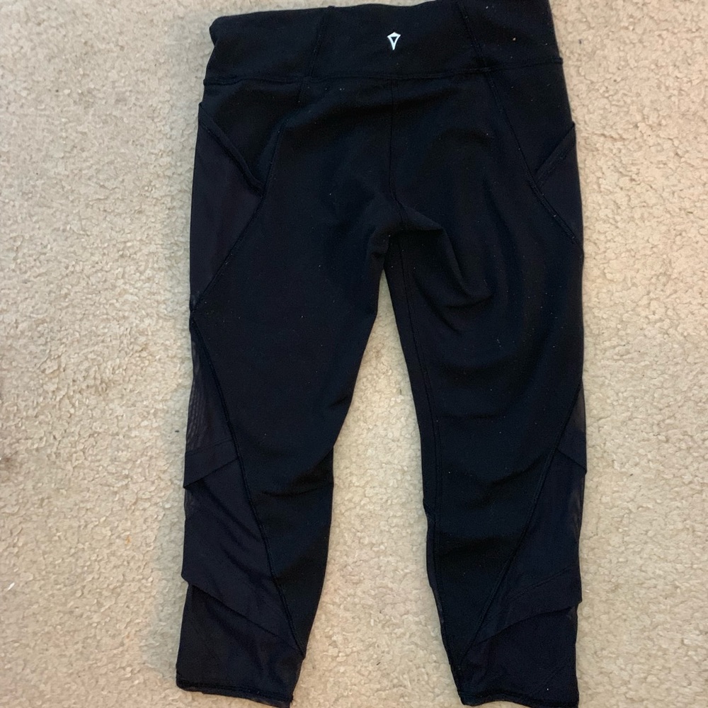 Lululemon Ivivva fold on tight crop leggings s. 14